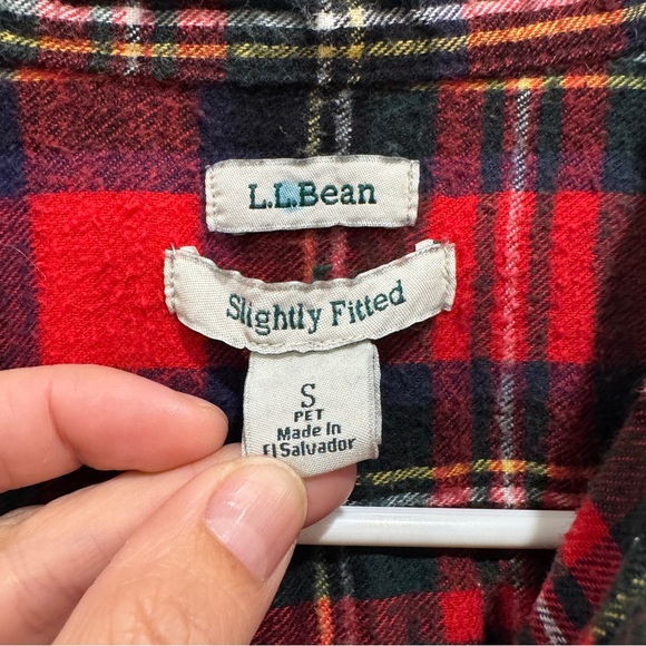 L.L. Bean Plaid Flannel Shirt Women’s Small Button-Down - Picture 2 of 7